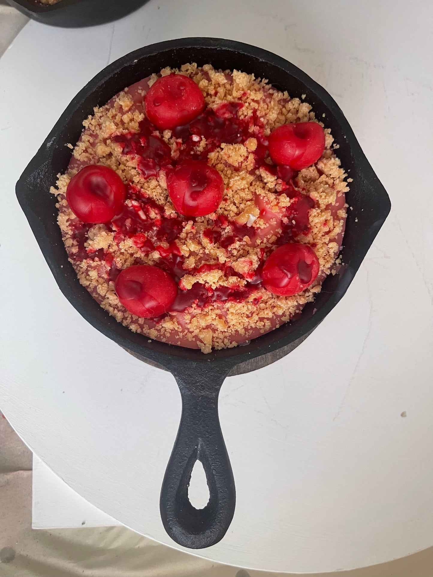 8 oz Cherry Cobbler Iron Skillet Candle