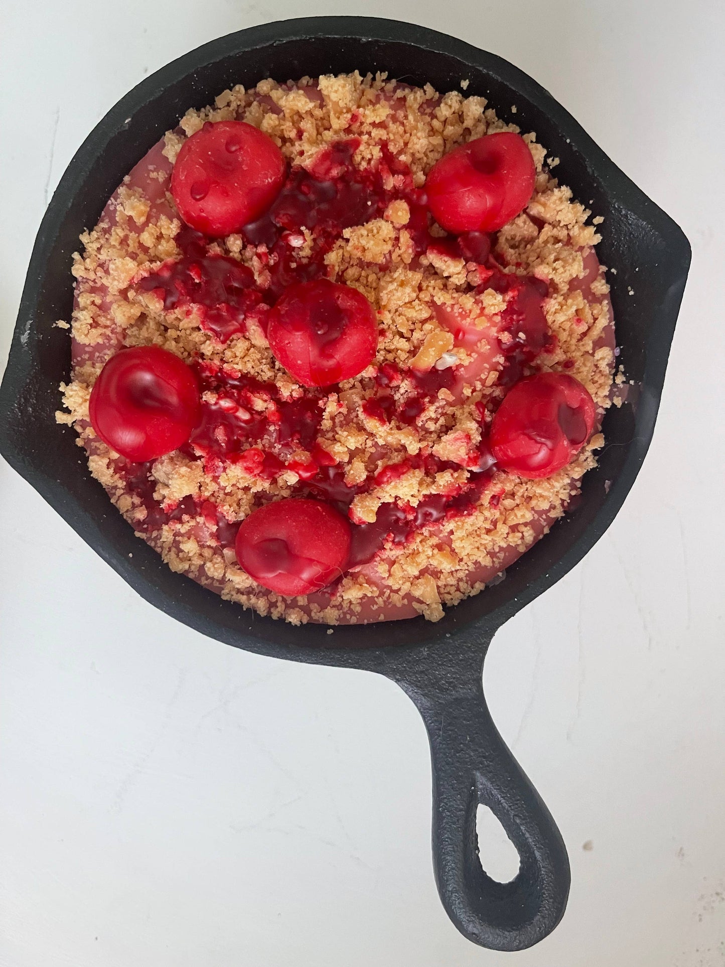 8 oz Cherry Cobbler Iron Skillet Candle