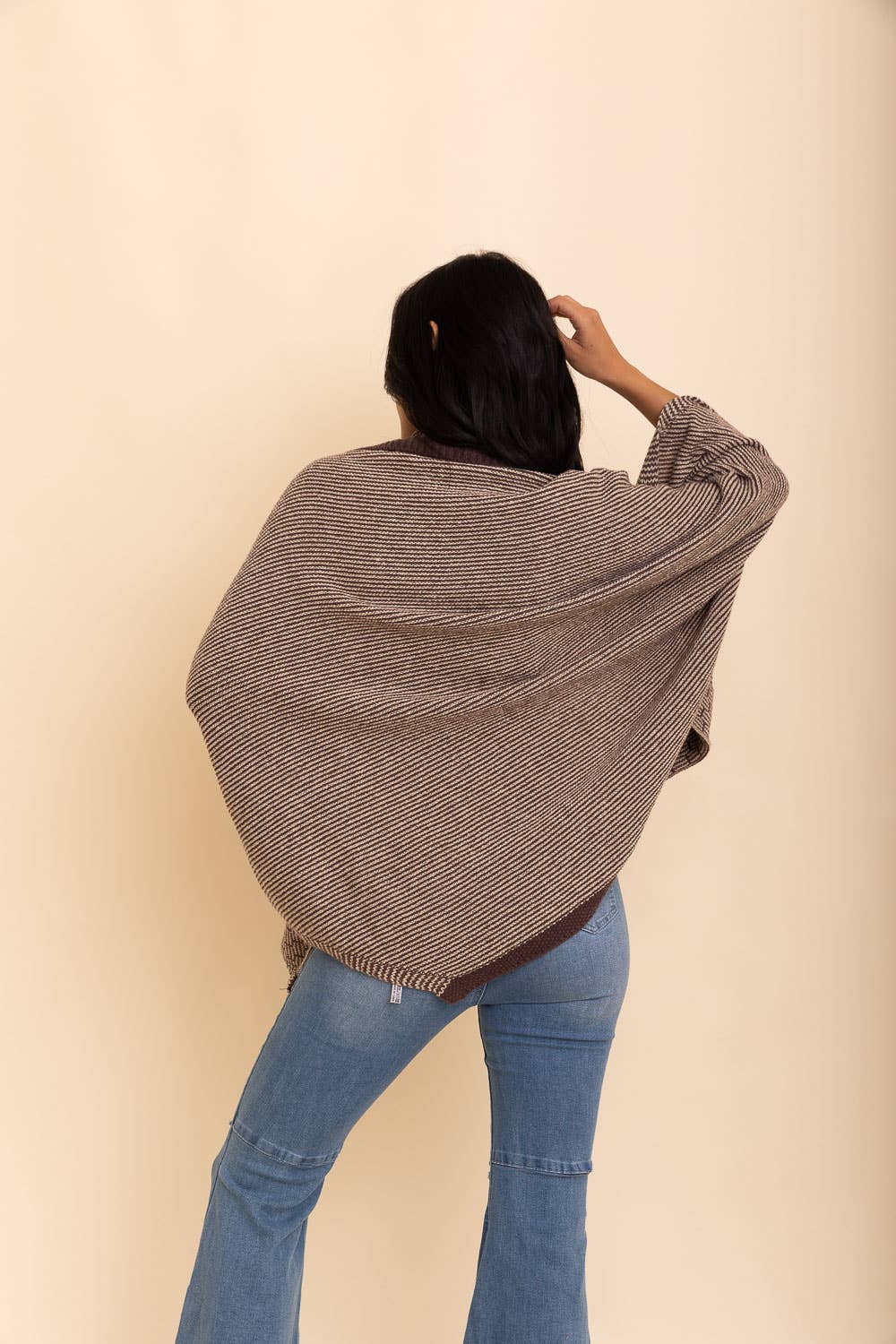 Cozy Contrast Collar Knit Wrap – Perfect for Fall Layering: Mocha