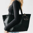 Load image into Gallery viewer, Woven Tiffany Organizer Tote Bag
