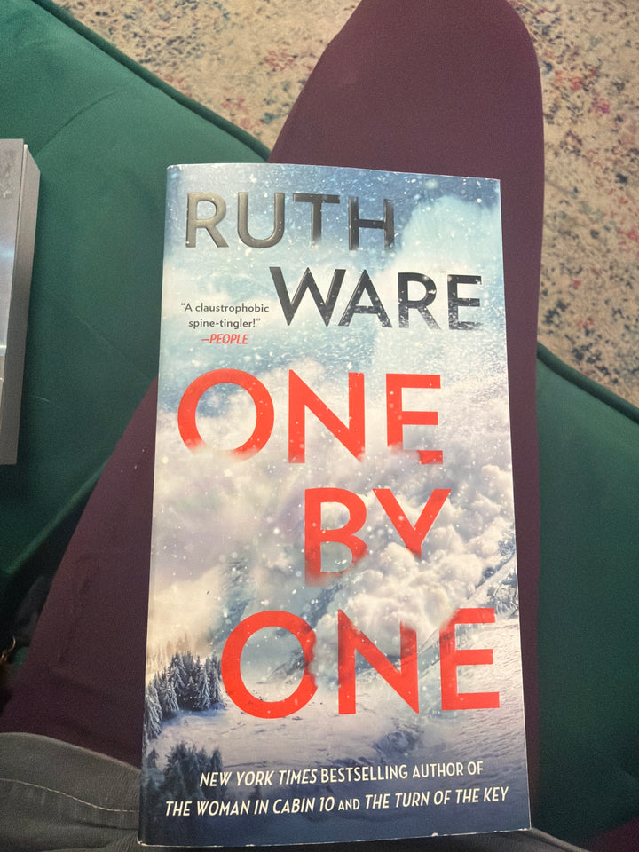 One By One - Ruth Ware