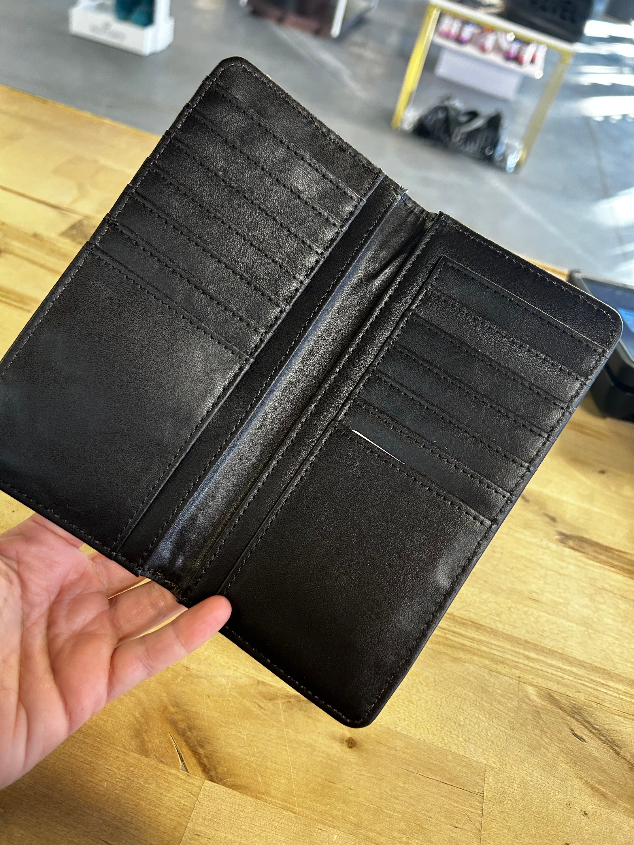 Men's Tooled Leather Wallet