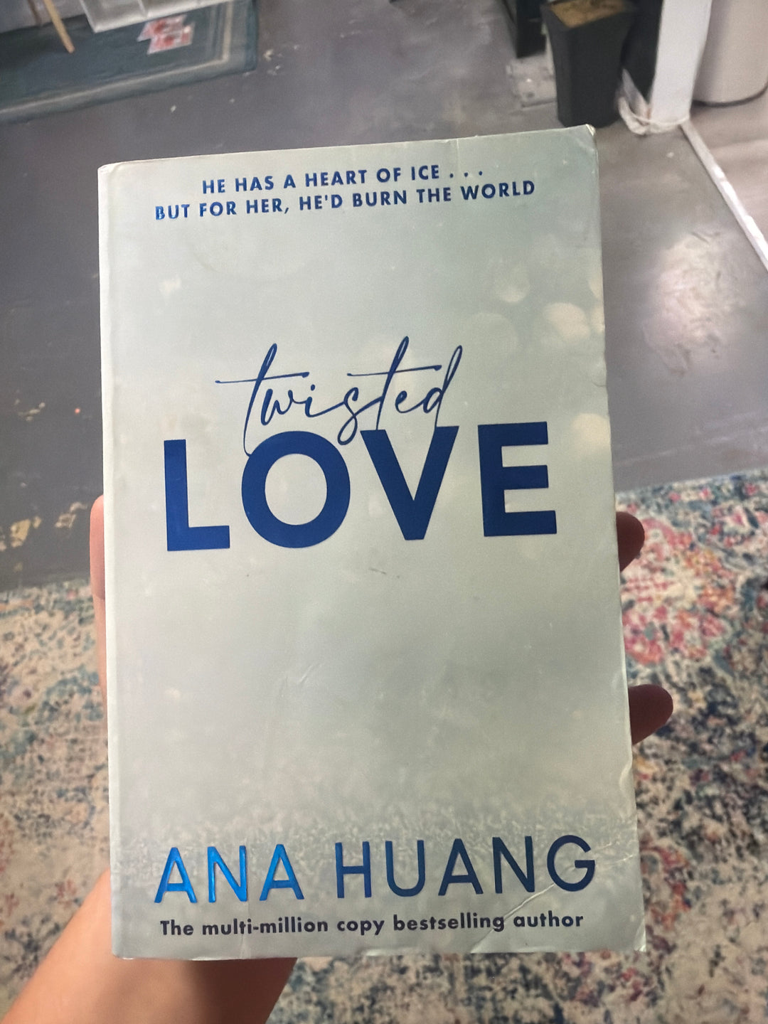 Twisted Love - Anna Huang￼￼