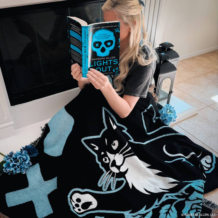 Lights Out Woven Throw Blanket (48'' x 60'')