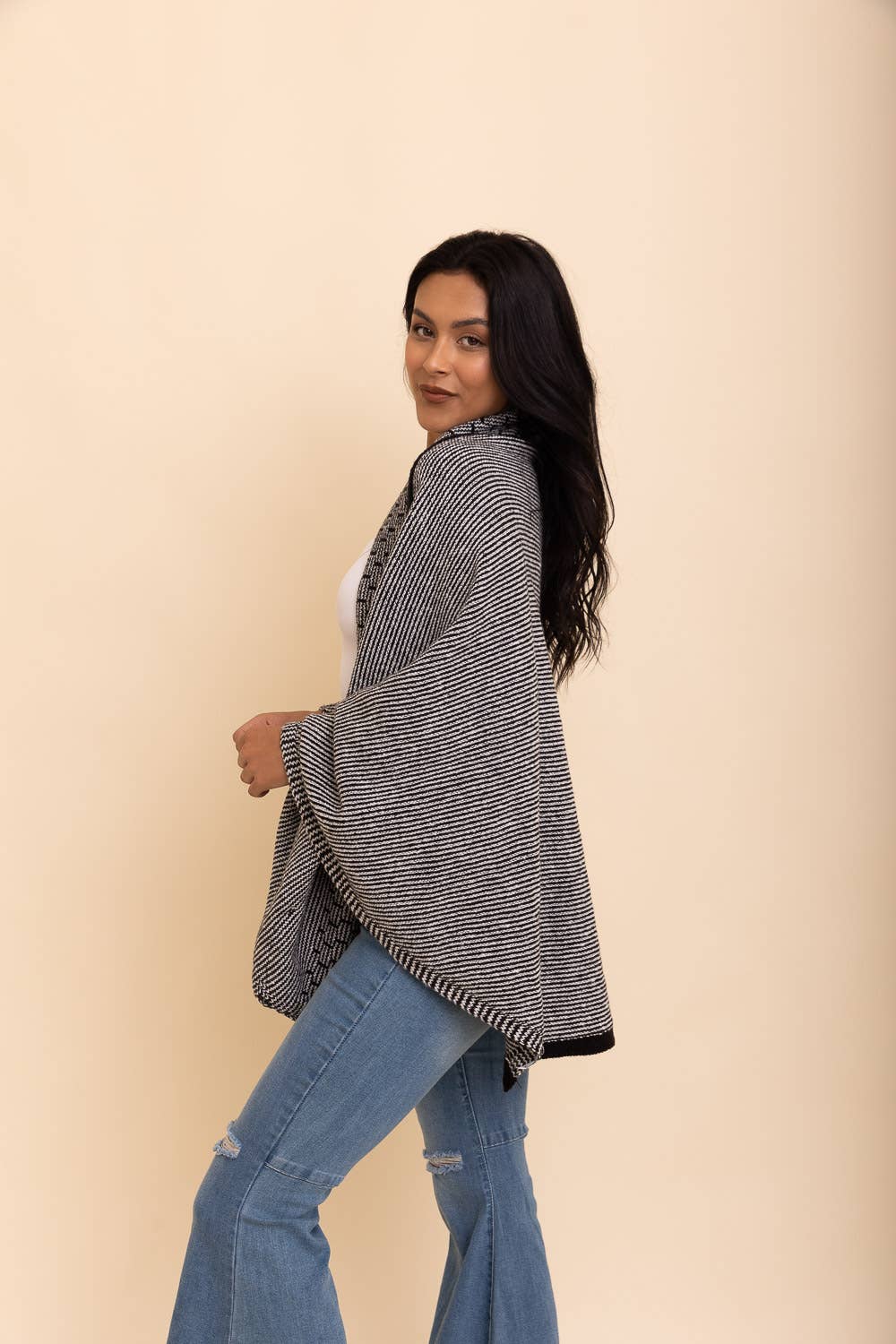 Cozy Contrast Collar Knit Wrap – Perfect for Fall Layering: Mocha