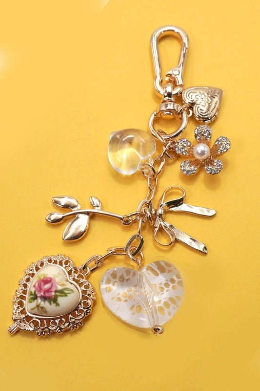 LACE HEART FLORAL BAG CHARM - Gold