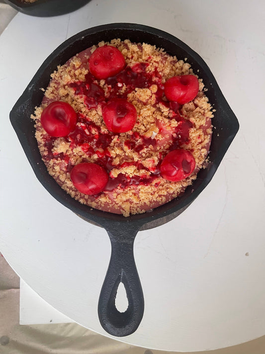 8 oz Cherry Cobbler Iron Skillet Candle