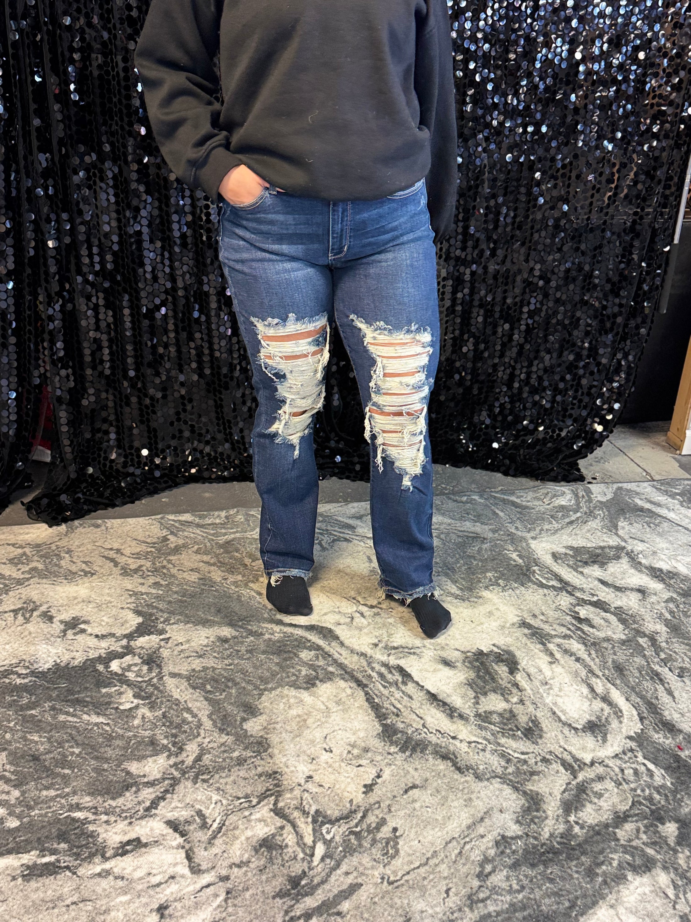 Judy Blue Heavy Destroy Straight Leg