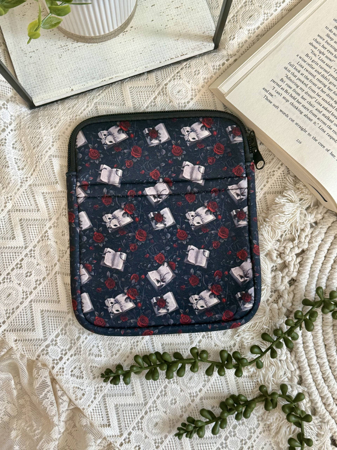 Dark Romance Kindle Sleeve