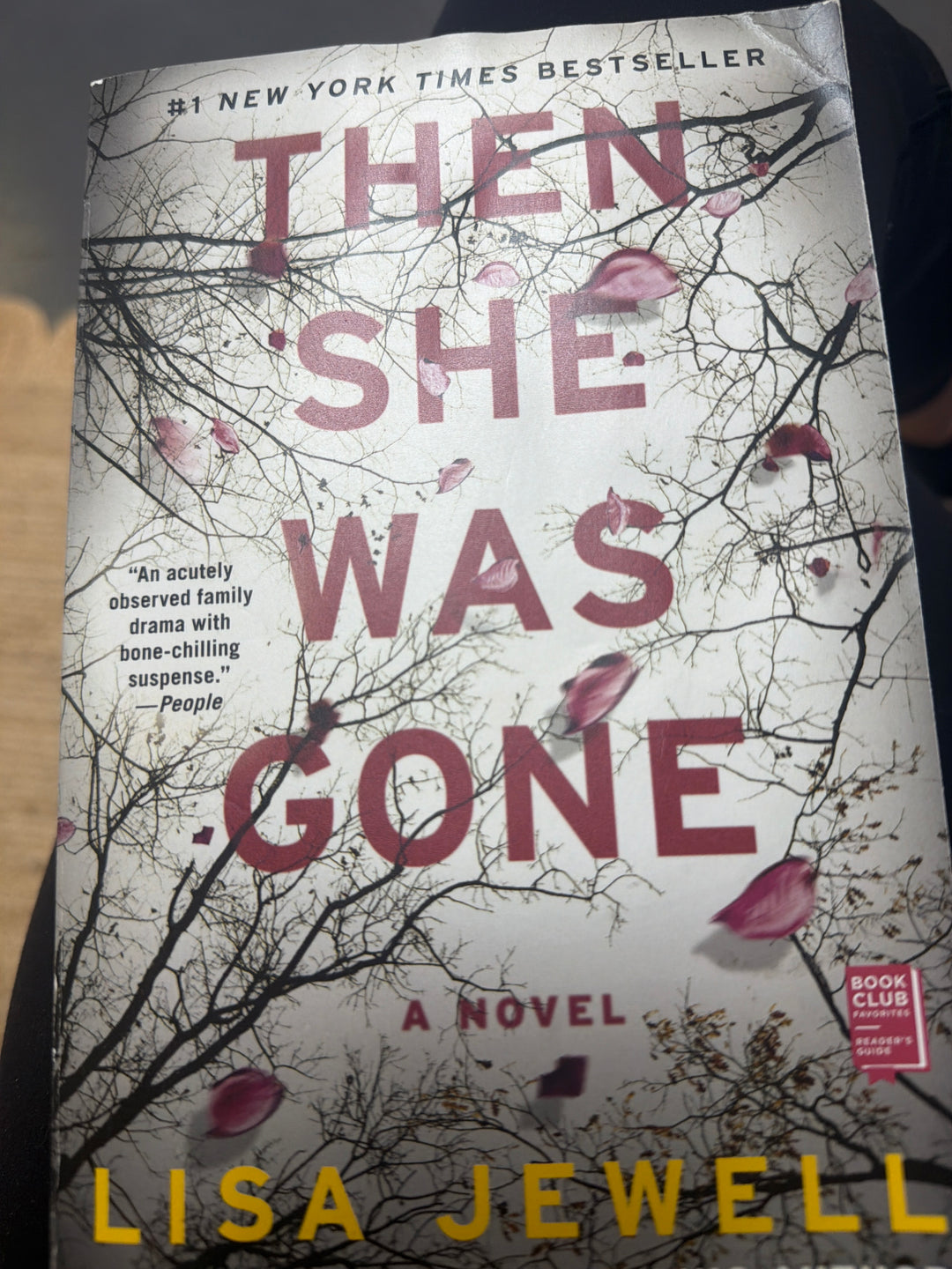 Then she was gone bu Lisa Jewell