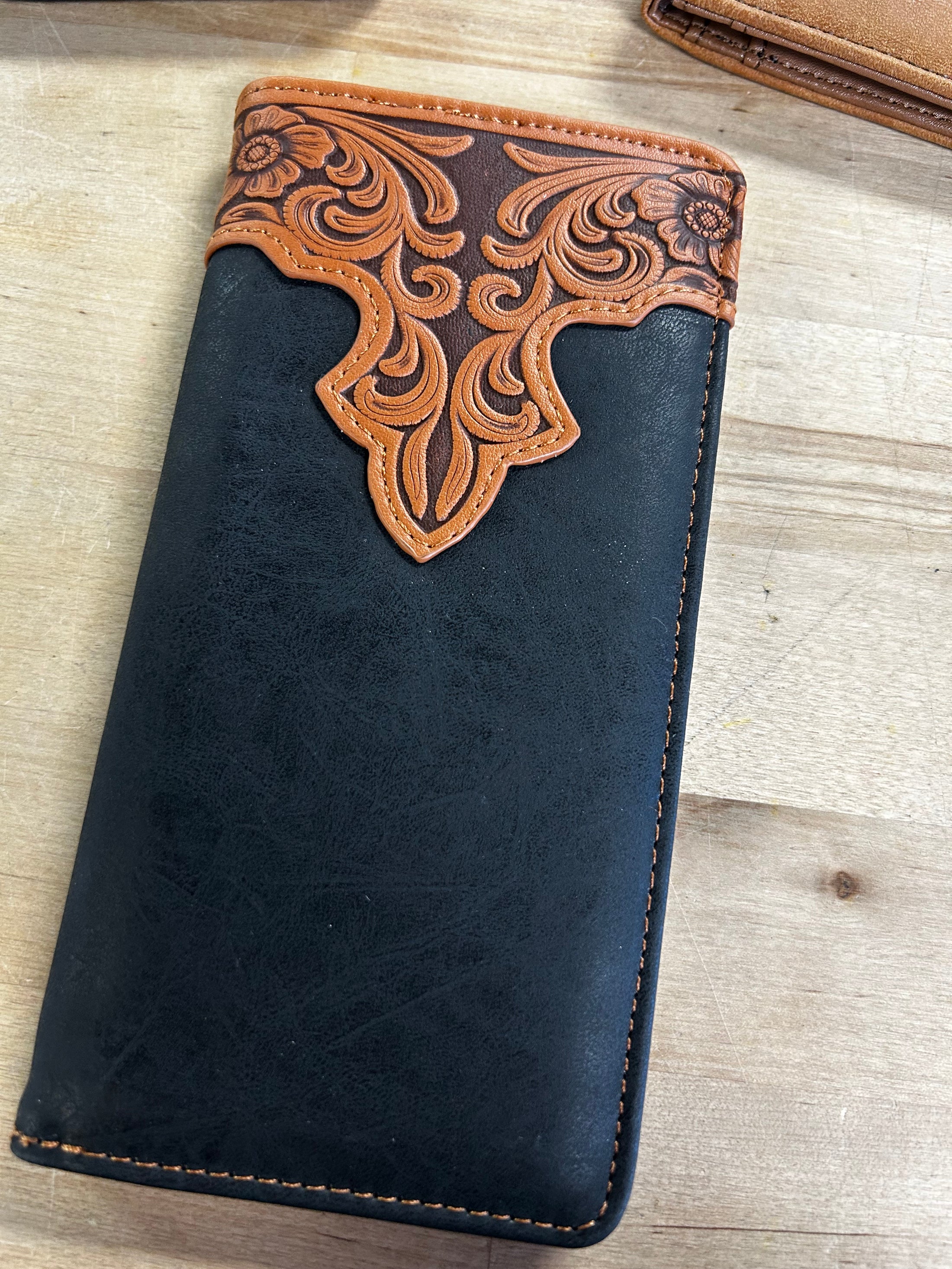 Men's Tooled Leather Wallet