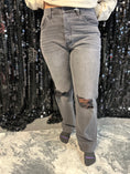 Load image into Gallery viewer, Kancan Black Ultra High Rise 90's Boyfriend Jeans
