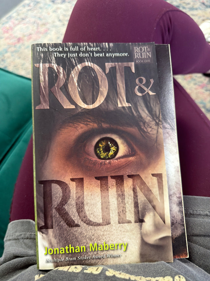 Rot and Ruin - Johnathan Mayberry