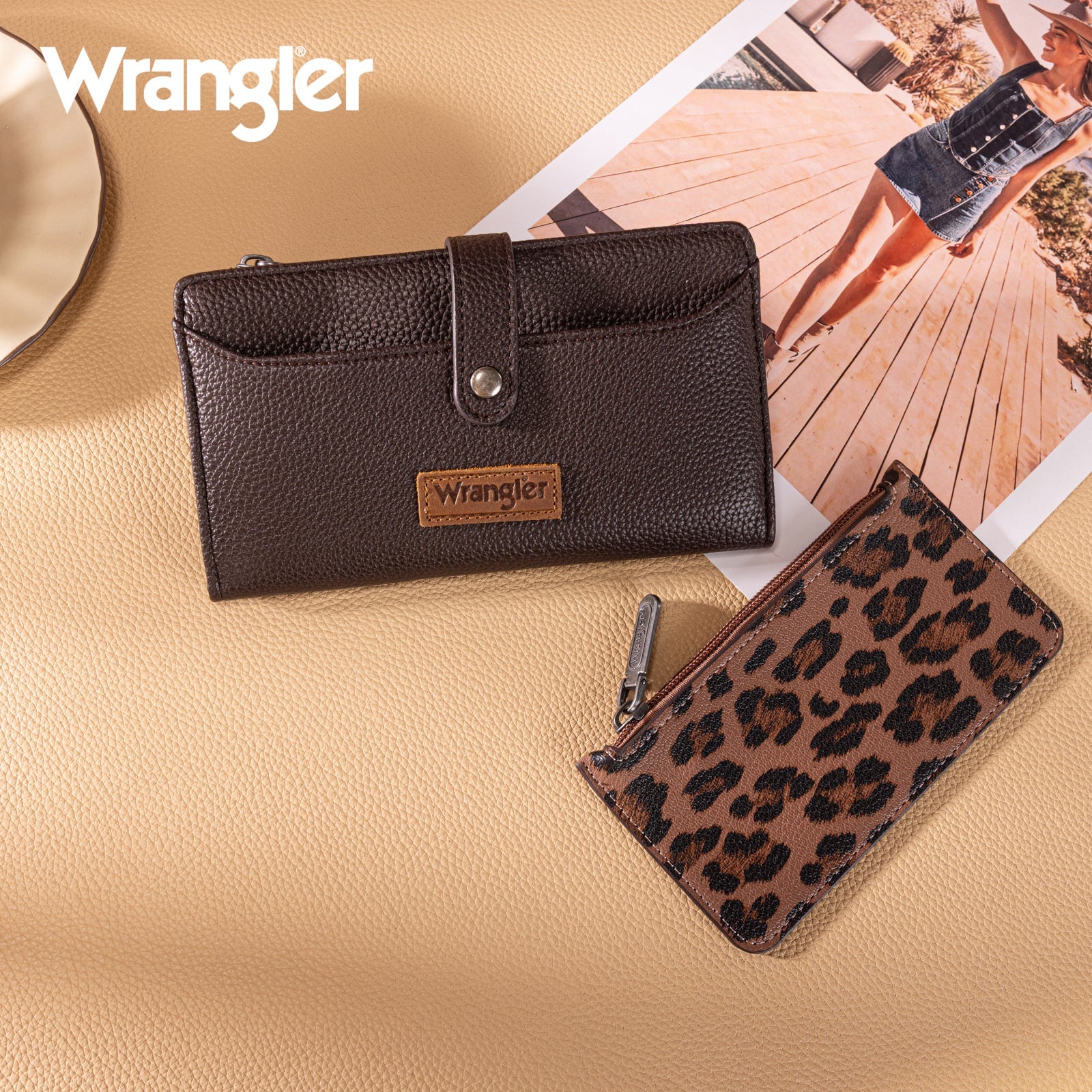 Wrangler Removable Card Holder/Wallet