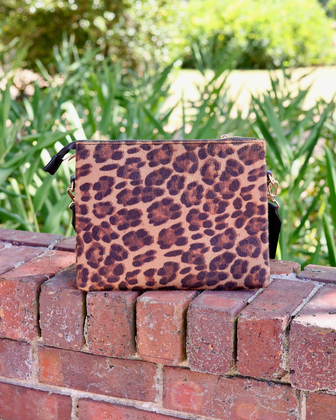 Ariana Crossbody Saddle