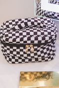 Load image into Gallery viewer, Jetsetter Quilted Bag - Checkered
