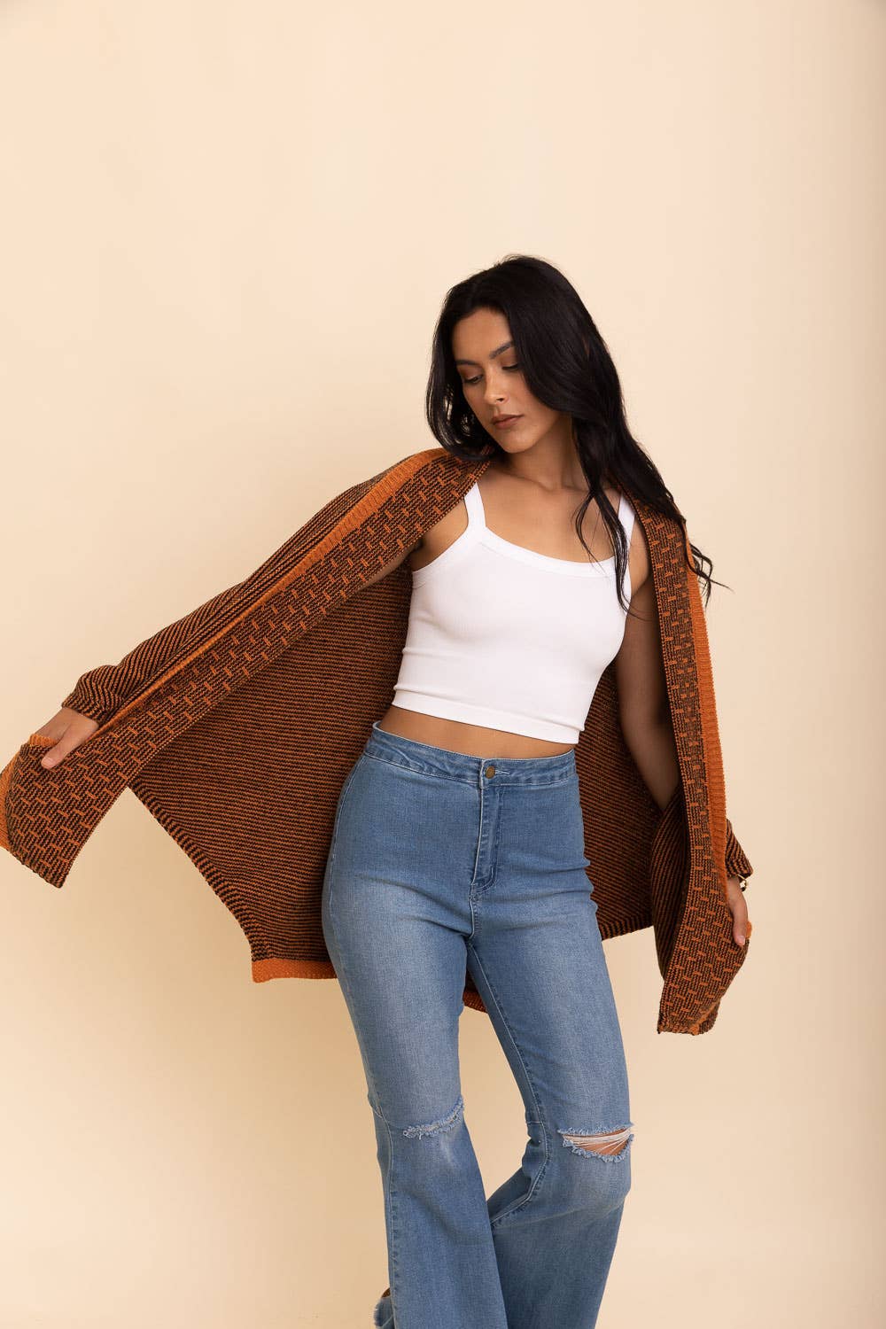 Cozy Contrast Collar Knit Wrap – Perfect for Fall Layering: Mocha