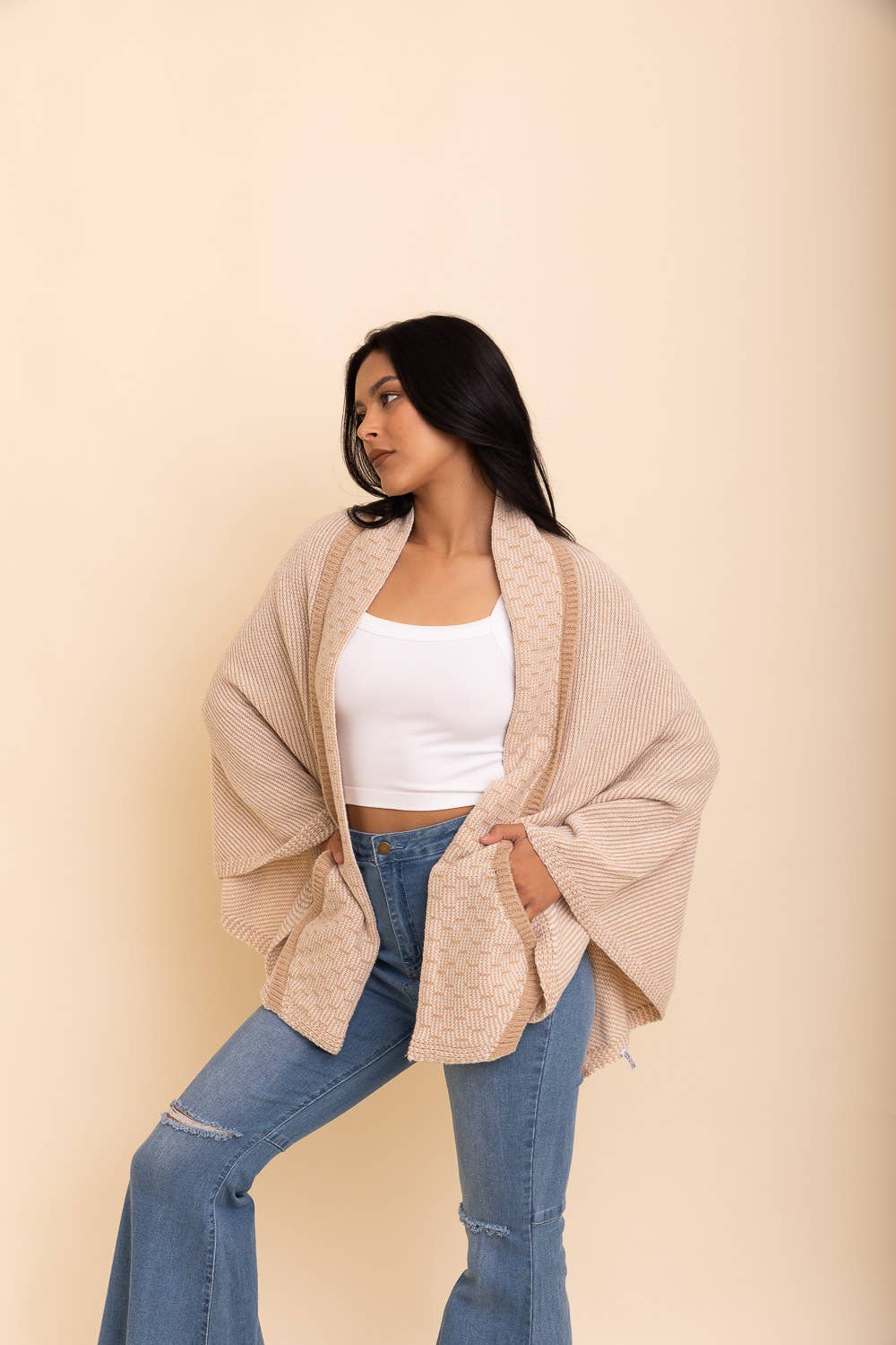 Cozy Contrast Collar Knit Wrap – Perfect for Fall Layering: Mocha