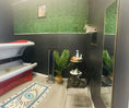 Load image into Gallery viewer, BEE BRONZE TANNING SESSIONS
